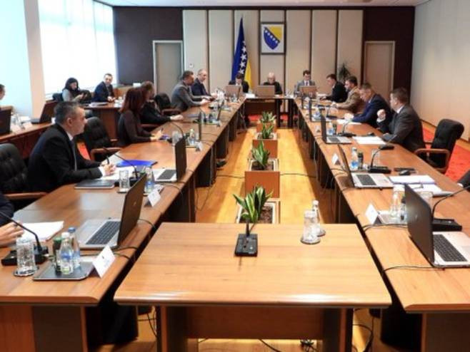 Vijeće ministara o kadrovskim pitanjima, a budžet institucija nakon formiranja Fiskalnog vijeća